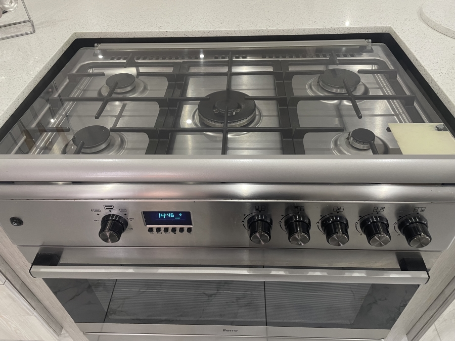 4 Bedroom Property for Sale in Country Club Western Cape